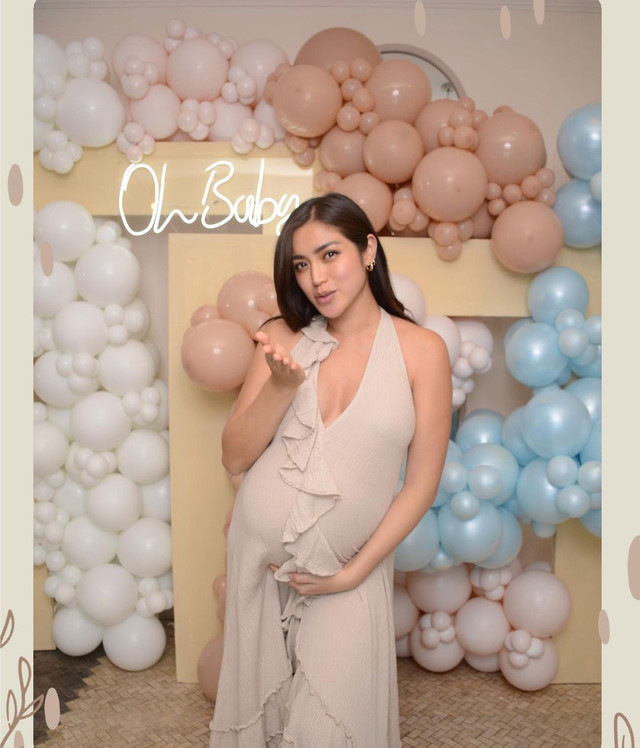 Jessica Iskandar dapat kejutan Baby Shower. Foto: Instagram/@inijedar