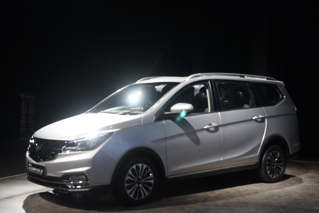 Tampilan luar Wuling Cortez Facelift. Foto: Muhammad Ikbal/kumparan
