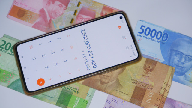 Ilustrasi Pengeluaran THR. Foto: Rizki Ardandhitya Dwi Krisnanda/kumparan