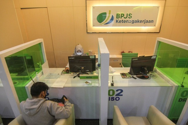 Kantor cabang BPJS Ketenagakerjaan. Foto: Asprilla Dwi Adha/Antara Foto
