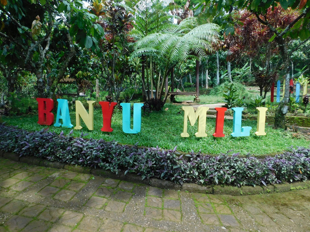 Identitas wisata Banyumili - Dokumentasi Pribadi
