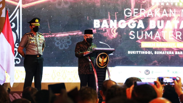 Wakil Presiden Ma'ruf Amin resmikan Gerakan Nasional Bangga Buatan Indonesia (Gernas BBI) Sumatera Barat, Selasa (12/4/2022). Foto: Dinas Kominfotik Sumbar
