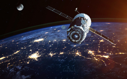 Ilustrasi garis bujur satelit Telkom 4. Foto: Unsplash.com