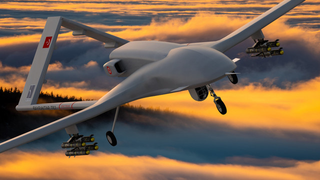Ilustrasi drone. Foto: Mike Mareen/Shutterstock