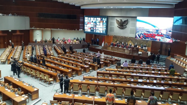 Suasana sidang paripurna DPR pada Selasa (12/4).  Foto: Jacko Ryan/kumparan