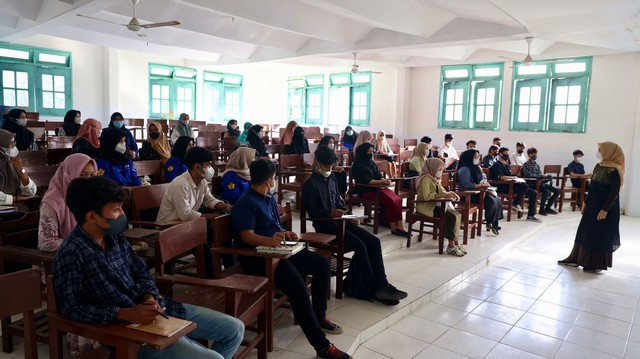 Suasana kuliah tatap muka di Universitas Syiah Kuala (USK) Banda Aceh. Foto: Suparta/acehkini
