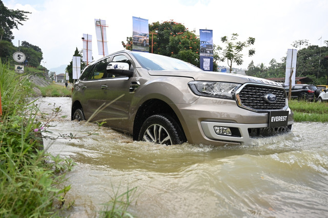 Ford Everest resmi kembali ke Indonesia, Kamis (17/3). Foto: Ford Indonesia