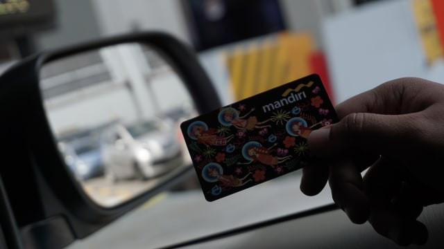 Ilustrasi e-Toll Mandiri. Foto: Aditya Noviansyah/kumparan.com