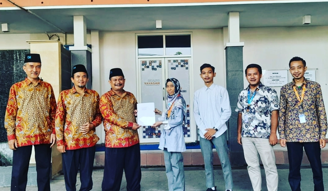Penyerahan berkas putusan predikat opini Wajar Tanpa Pengecualian (WTP).