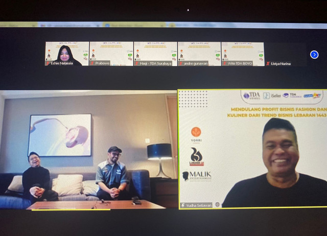 Cangkrukan secara online dan offline TDA Surabaya. Menghadirkan Ketua TDA 7.0 (tengah) dan Yudha Setiawan (kanan). dok