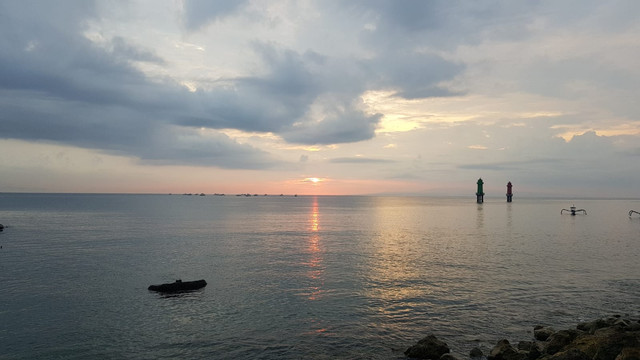 Suasana pagi di Pantai Sanur, Denpasar, Bali - IST