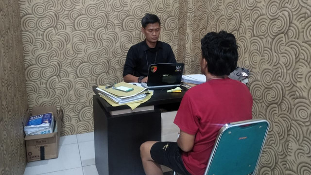 Polisi menangkap seorang ayah memperkosa anak kandungnya sendiri. Foto: Dok. Istimewa