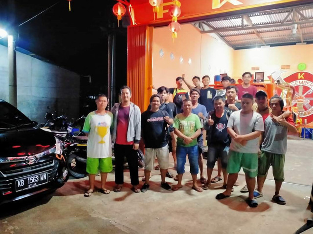Pemilik asli pelat nopol KB 1563 WN mengklarifikasi ke Damkar PKJR dan menegaskan mobilnya berbeda dengan mobil yang menghalangi kendaraan Damkar. Foto: Dok Hi!Pontianak