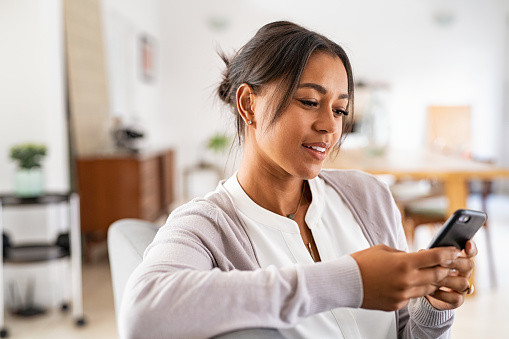 Ilustrasi kenapa tidak bisa COD di TikTok Shop, sumber foto: (Ridofranz) by Unsplash.com