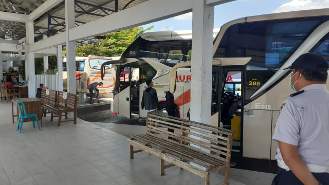 Ilustrasi suasana terminal bus. Foto: Tugu Jogja