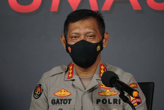 Kabagpenum Divhumas Polri Kombes Pol. Gatot Repli Handoko, SIK menyampaikan informasi saat konferensi pers harian di Divhumas Polri, Rabu (9/3/2022). Foto: Dok. Istimewa