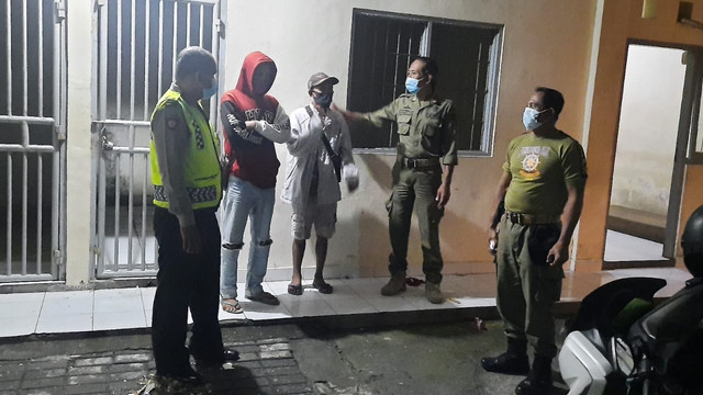 Dua Gepeng Terjaring Razia di Bali. Foto: Polsek Denpasar Barat