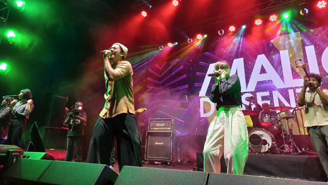 Maliq & D'Essentials di Ramadhan Jazz 2022. Foto: Alexander Vito Edward Kukuh/kumparan