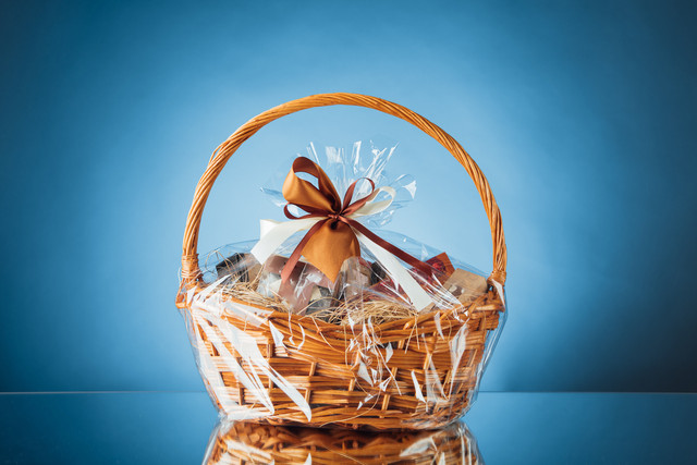 Ilustrasi hampers Lebaran yang unik. Foto: Shutterstock.