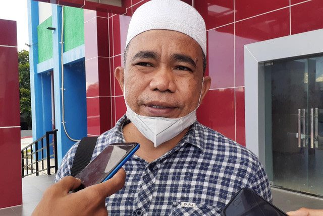 Wakil Ketua Komisi III DPRD Kota Ternate, Fahri Bachdar. Foto: Sansul Sardi/cermat