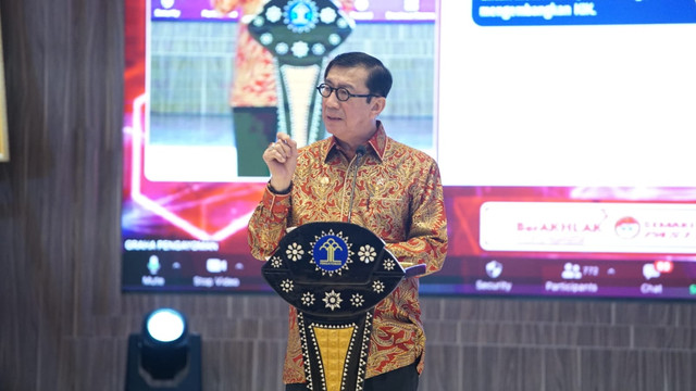 MenkumHAM Yasonna H. Laoly Saat Berikan Sambutan di Hari Kekayaan Intelektual Sedunia ke-22 Tahun 2022 di Graha Pengayoman, Selasa (26/4/2022). Foto: Humas KemenkumHAM