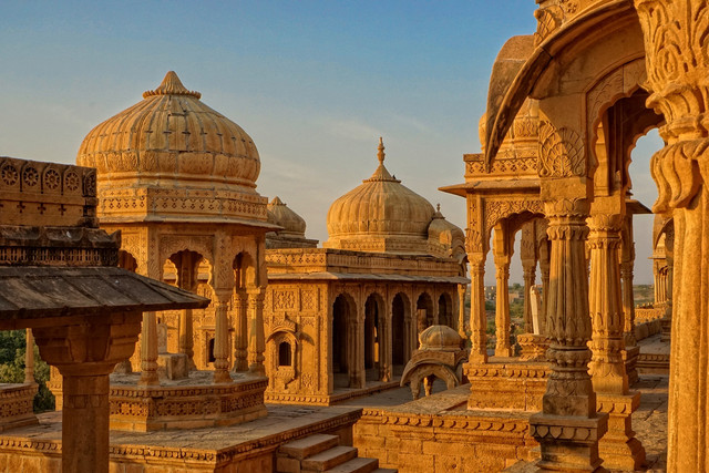 Foto by Glavo From Pixabay. https://pixabay.com/photos/bada-bagh-temple-cultural-site-3181803/