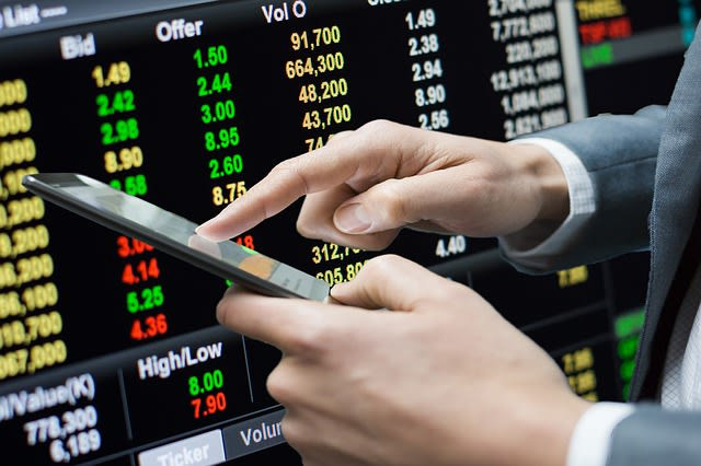 Ilustrasi Cara Trading Crypto Harian. Foto: Pixabay