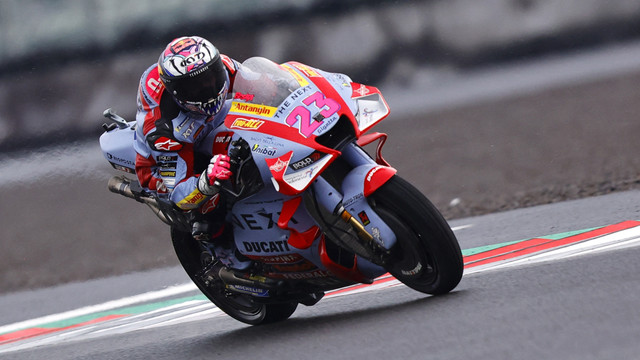 Enea Bastianini saat mengikuti ajang balap MotoGP di Sirkuit Mandalika, Kuta, Lombok, Nusa Tenggara Barat pada Minggu (20/3/2022).
 Foto: Willy Kurniawan/Reuters