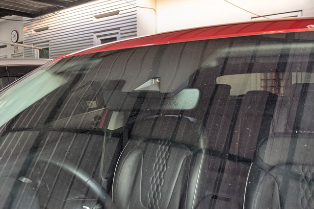 Sensor kemera ADAS pada Hyundai Creta. Foto: Sena Pratama/kumparan