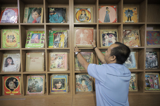Ilustrasi piringan hitam. Foto: Rizal Hanafi/ANTARA FOTO