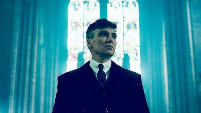 Karakter Tommy Shelby yang diperankan Cillian Murphy di serial Peaky Blinders. Foto: BBC One