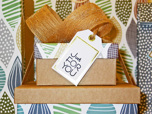 https://www.pexels.com/id-id/@pixabay - ucapan hampers lebaran