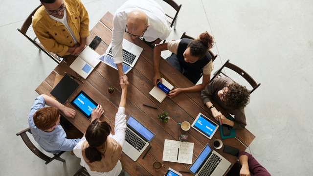 Image Credit by : https://www.pexels.com/search/technology/