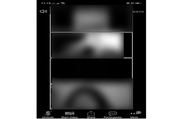 TANGKAPAN layar merekam aksi mesum diduga dilakukan mahasiswi sebuah universitas islam di Pekanbaru saat kuliah umum secara daring melalui zoom, Selasa (1/3/2022). 