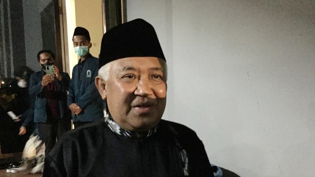 Mantan Ketua Umum PP Muhammadiyah Din Syamsuddin di Masjid Kampus UGM, Selasa (12/4). Foto: Arfiansyah Panji Purnandaru/kumparan