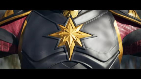 Lambang bintang di dada tokoh Gatotkaca dalam film Satria Dewa: Gatotkaca Foto: Instagram/@gatotkaca_official