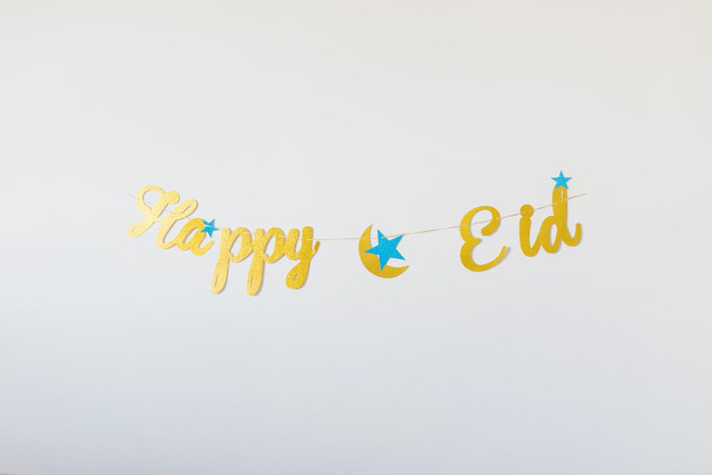 Ilustrasi artikel Cara Membalas Minal Aidin wal Faizin dengan Benar saat Idul FItri. Sumber: pexels.com/RODNAE Productions