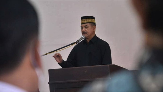 Ketua LKAAM Sumatera Barat Fauzi Bahar. Foto: istimewa