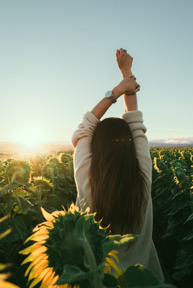 Ilustrasi wanita yang memiliki kecantikan luar dan dalam. Foto: unsplash.com/chestnut