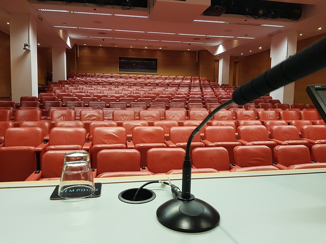 Ilustrasi ruang ceramah. Foto: pixabay.com