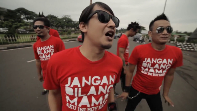 Ilustrasi tangkapan layar video musik Boyband oleh Tipe X. Foto: YouTube/Bahaya Records