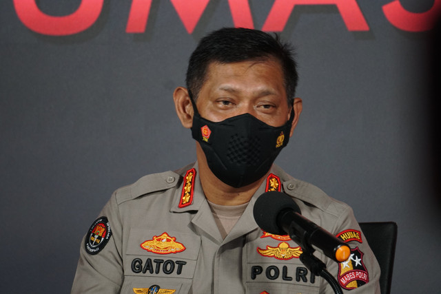 Kabagpenum Divhumas Polri Kombes Pol. Gatot Repli Handoko, SIK menyampaikan informasi saat konferensi pers harian di Divhumas Polri, Rabu (9/3/2022). Foto: Dok. Istimewa
