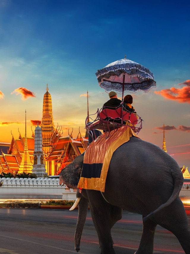 Ilustrasi wisatawan di Bangkok. Foto: cowardlion/Shutterstock