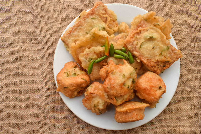 Ilustrasi gorengan. Foto: Rifki Alfirahman/Shutterstock