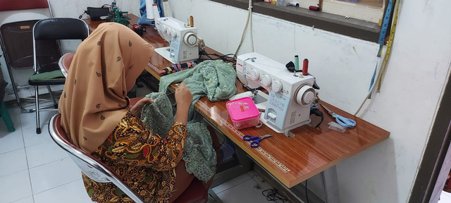 Siswi Penyandang Disabilitas SLB Negeri Branjangan. (Dokumentasi Pribadi)