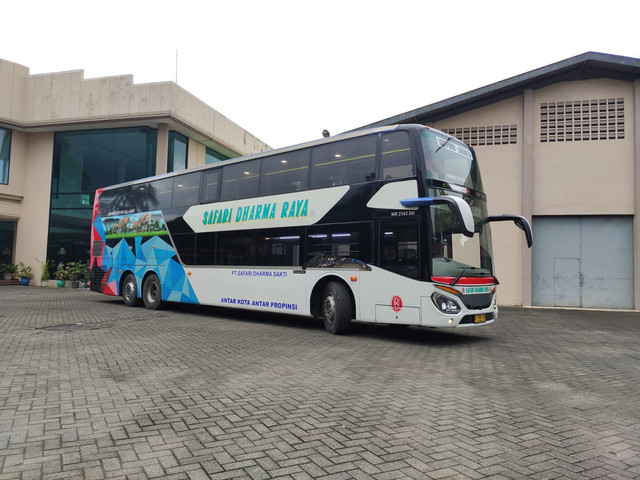 PO Safari Dharma Raya merilis bus double decker baru buatan karoseri Morodadi Prima yang siap melayani pemudik. Foto: dok. Safari Dharma Sakti