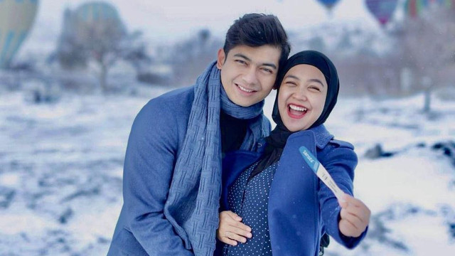 Ria Ricis umumkan hamil anak pertama.  Foto: Instagram/@riaricis