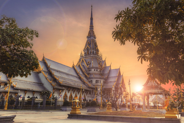Ilustrasi contoh asimilasi. Foto: Pexels.com