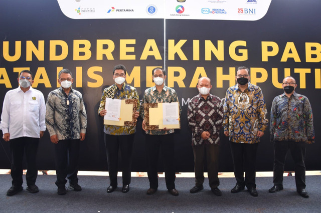 Proyek Pembangunan Pabrik Katalis Merah Putih mulai dilaksanakan, dilakukan melalui PT Katalis Sinergi Indonesia. Foto: Dok. Pertamina