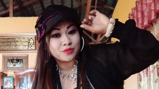 Tante Lala viral di TikTok. Foto: Instagram/@tantelala_punyacerita